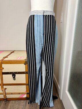 🦋 BCBGMAXAZRIA Striped Wide Leg Pants Trousers Small